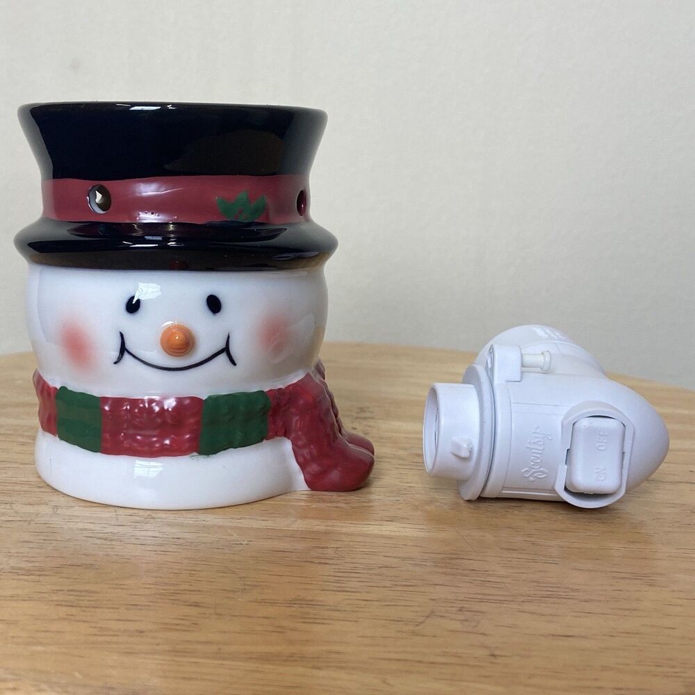 Scentsy 2010 Holiday Collection Bluster Medium Size Wax Warmer Snowman Christmas